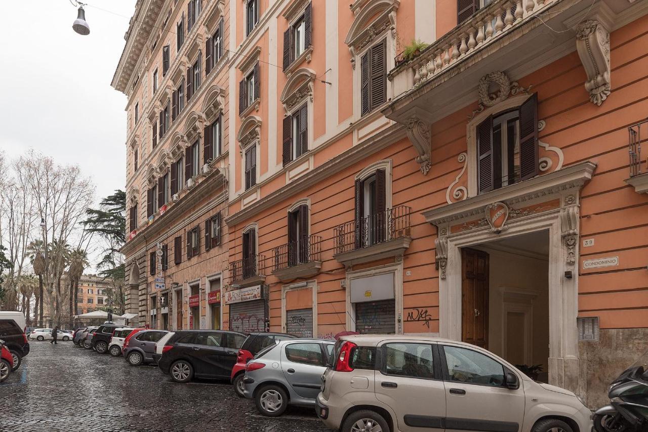 Vittorio Emmanuele & Colosseo Studio Rome Buitenkant foto