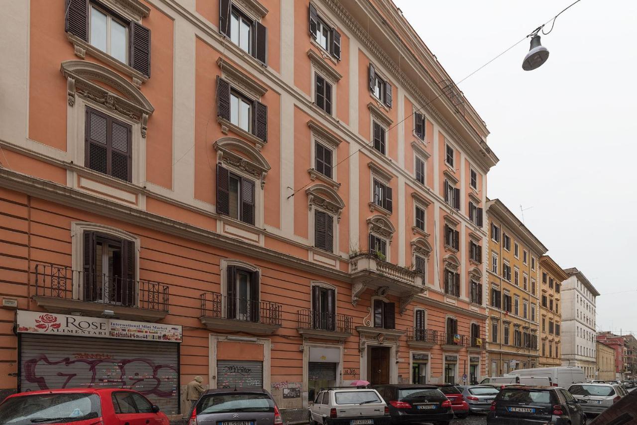 Vittorio Emmanuele & Colosseo Studio Rome Buitenkant foto